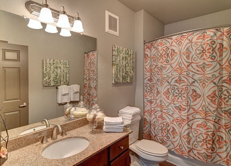 wellington grande apartment homes longview