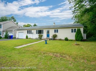 425 Harris Ave, Brick, NJ 08724