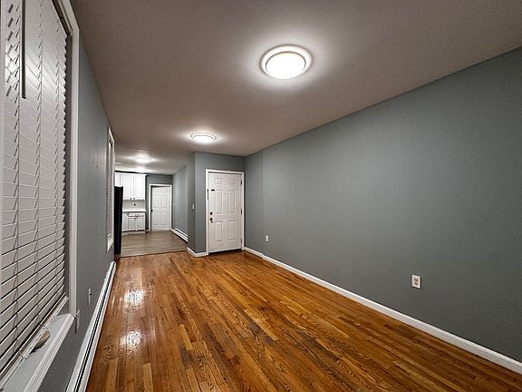4th image of 318 Forrest St #29E