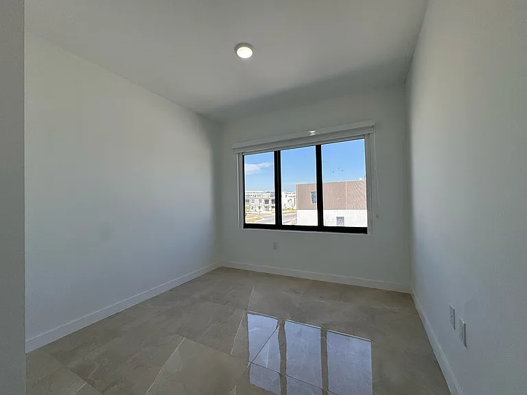 26151 SW 147th Ave — Photo 30