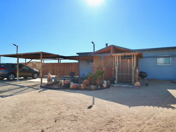 5048 Godwin Rd, Twentynine Palms, CA 92277