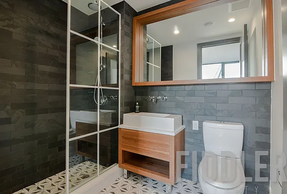 Rented by Fiddler Realty | media 14