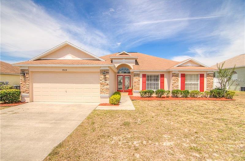 1st image of 7919 Oak Run Cir