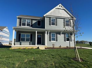 2784 Piatt Crest Dr, Delaware, OH 43015