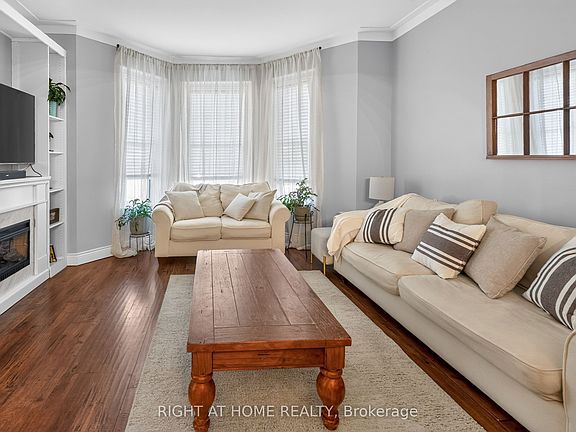 5th image of 41 Hincks St