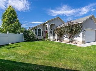 17 E Redwing Ct, Saratoga Springs, UT 84045