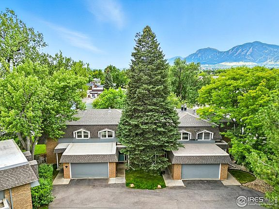 2nd image of 3850 Paseo del Prado St #4