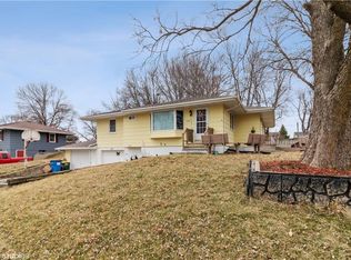 1710 W 5th Ave, Indianola, IA 50125