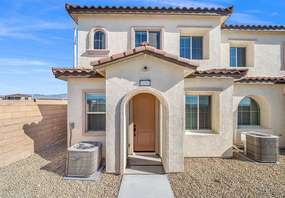 Welcome home to the Wheeler at LGI Homes.