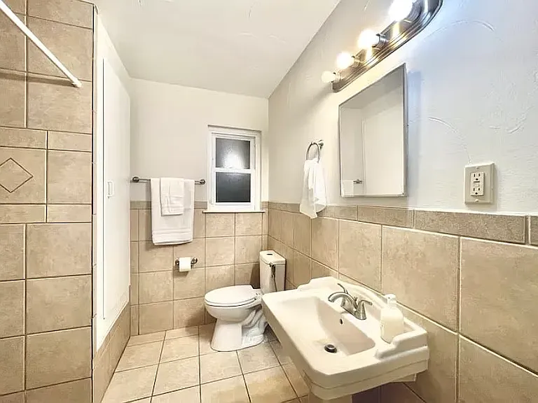 7517 Castillo Rd — Photo 10