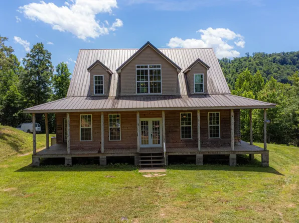 212 Mills Creek Rd, Flat Lick, KY 40935