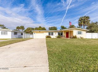 335 Warwick Ave, Ormond Beach, FL 32174