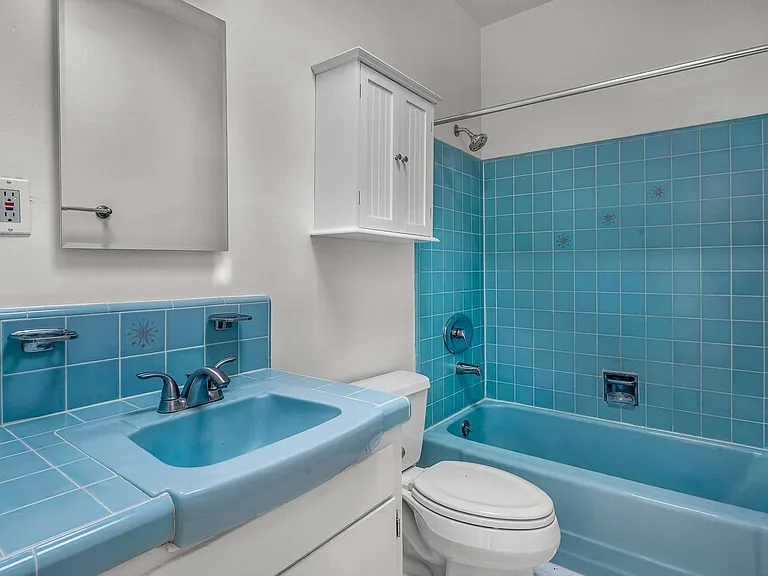 1426 N Vista St #10 — Photo 14