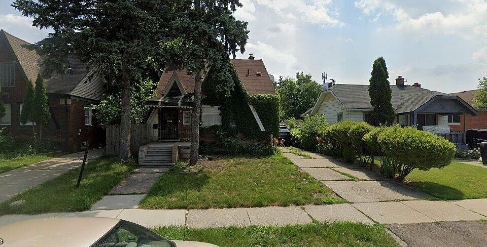 1st image of 7246 Rosemont Ave