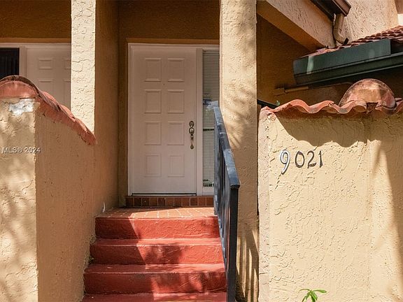 3rd image of 9021 W Sunrise Blvd