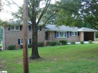 32 Terrain Dr, Greenville, SC 29605