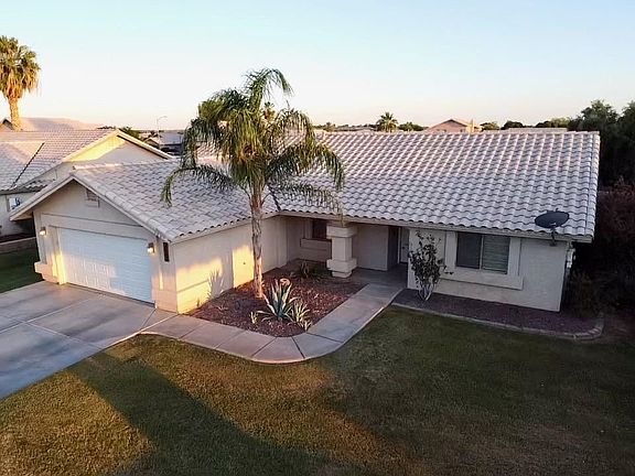 5th image of 3843 W 20th Ln