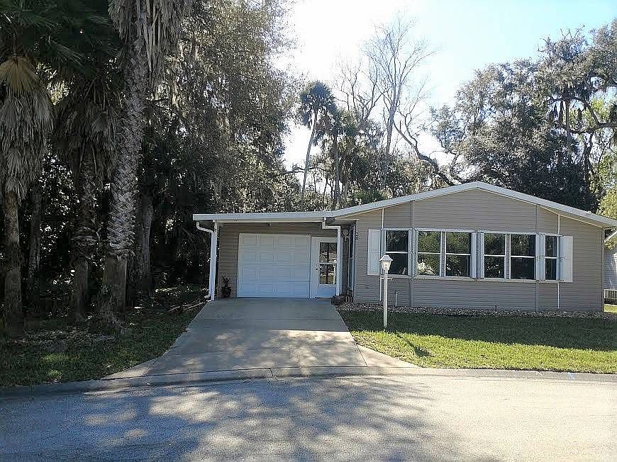 1st image of 28 Galemont Dr
