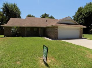 310 W Mississippi Ave, Anadarko, OK 73005