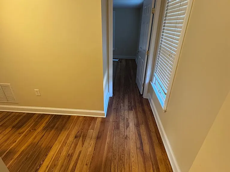 10 Olive St — Photo 18