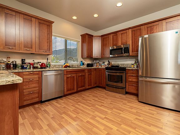4th image of 102 Moolu Cir