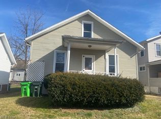 119 Scott St, Uhrichsville, OH