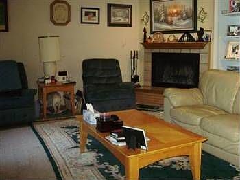 5th image of 6242 Holly Springs Ct