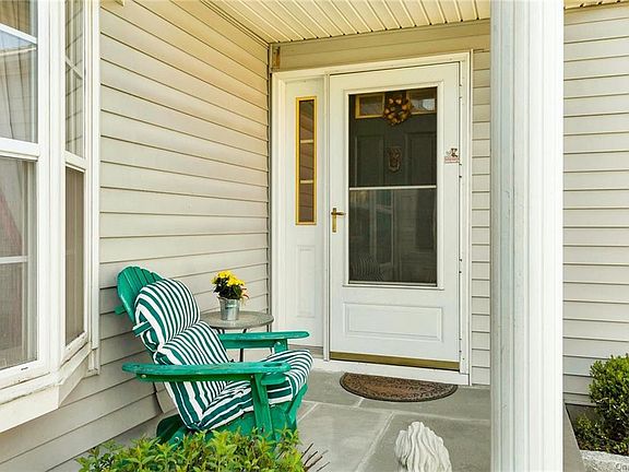 5th image of 2805 Watch Hill Dr