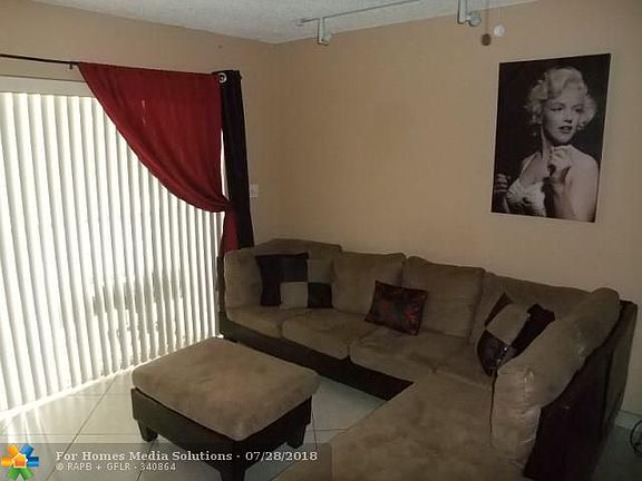 5th image of 7910 Colony Cir N APT 308