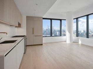 3 Court Sq #1902, Long Island City, NY 11101