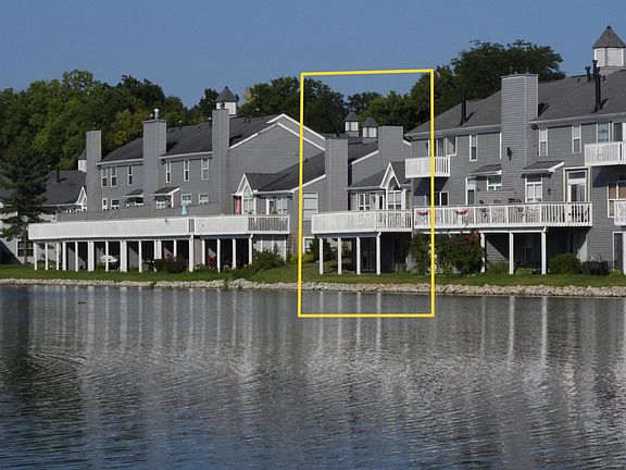 4th image of 822 Horseshoe Ln