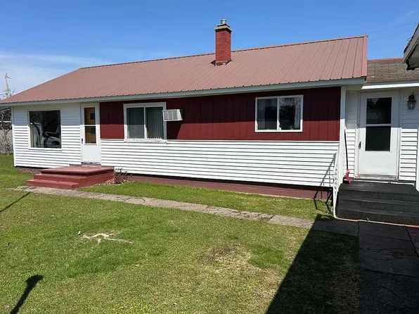 207 Pine St, Greenland Township, MI 49929