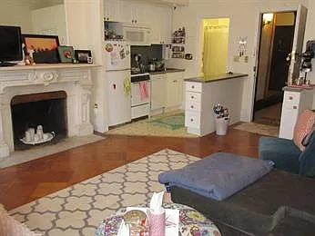 Studio, 450 sqft, $2,800 — Photo 2