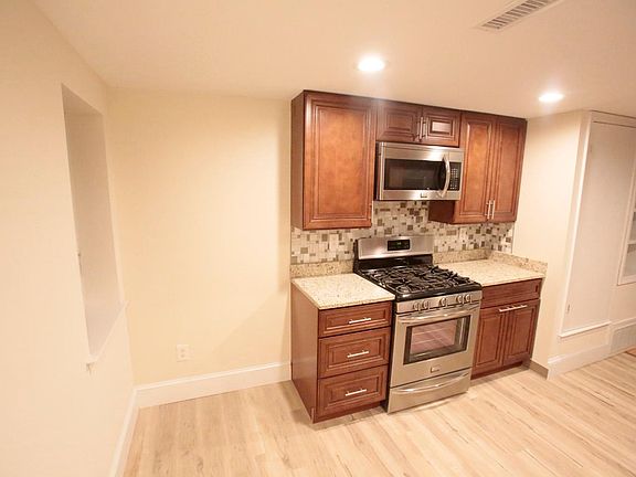table area in kitchen