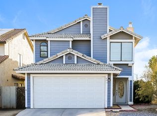 405 Tobler Dr, Las Vegas, NV 89145