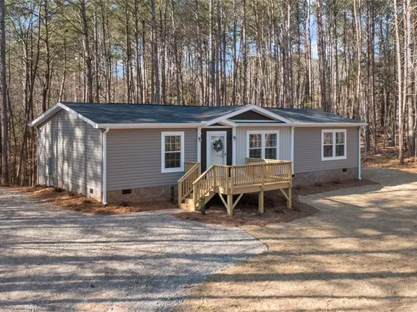 2370 Henderson Mountain Rd, Jasper, GA 30143