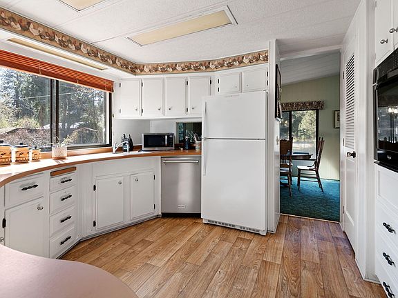 5th image of 20061 Glen Vista Rd