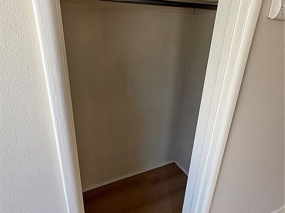 4th image of 149 Bay Shore Ave #1R