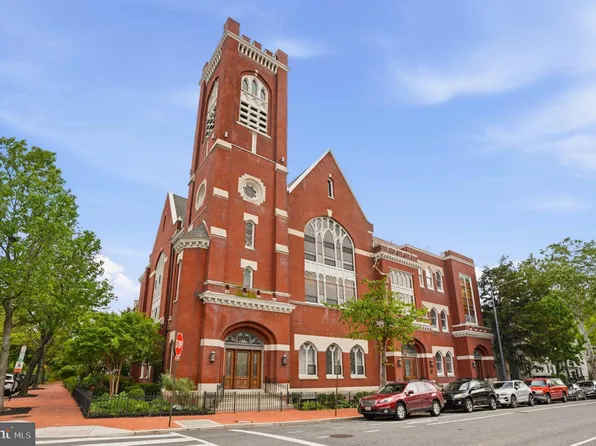 819 D St NE #4, Washington, DC 20002