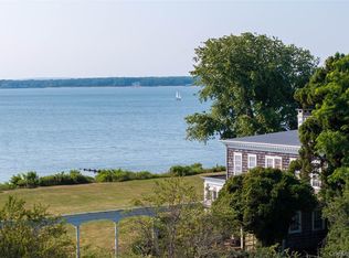 59600 Main Rd, Southold, NY 11971