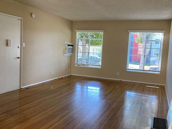 2nd image of 1133 Spazier Ave APT 2