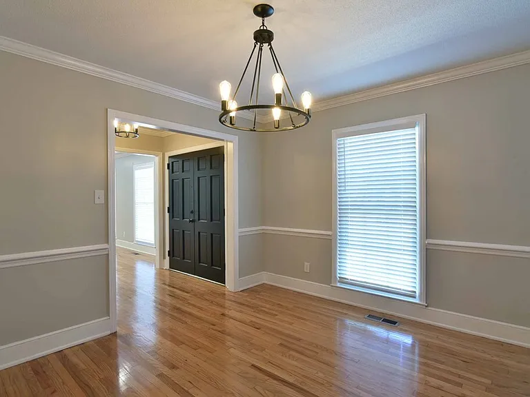 426 Forest Glen Dr — Photo 28