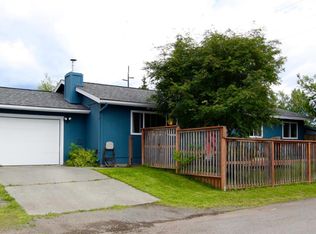 3525 Iowa St, Anchorage, AK 99517