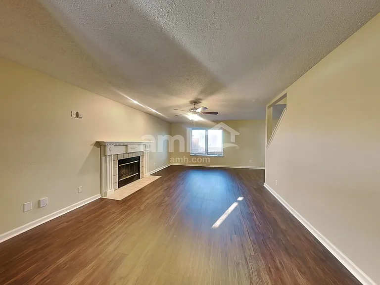 1494 Blue Grass Pkwy — Photo 7