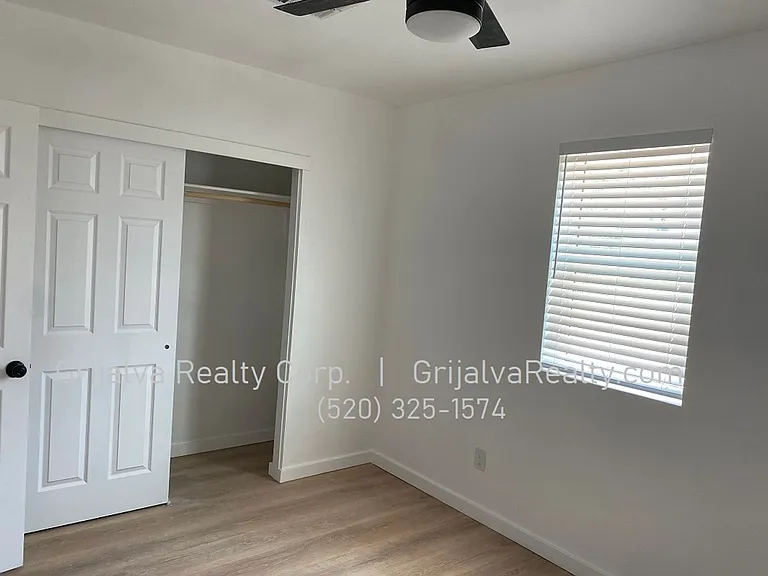 1016 Lee — Photo 6