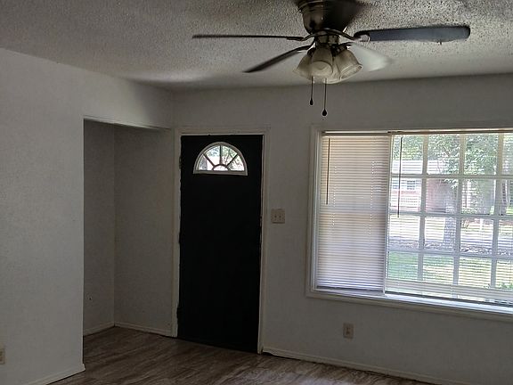 2nd image of 253 Golson Dr