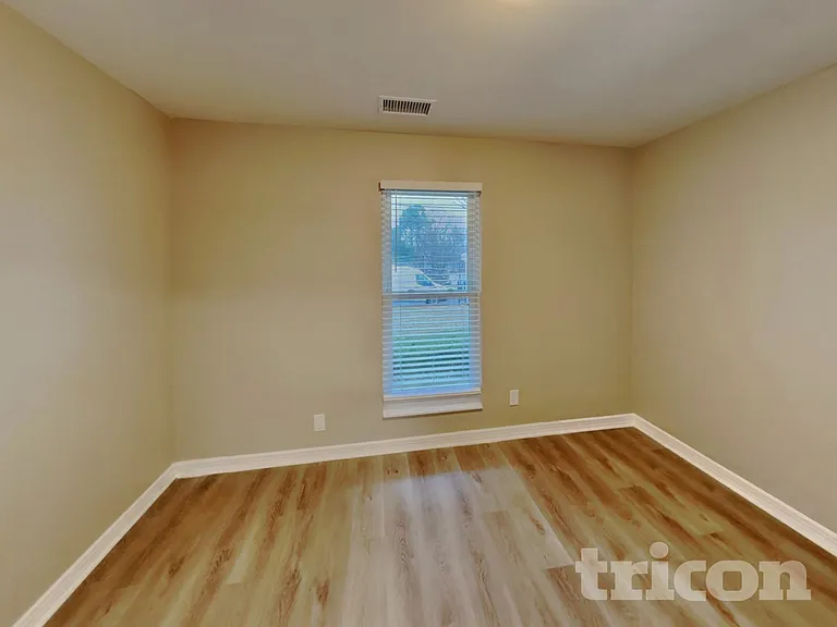 622 Meadowview Dr — Photo 17