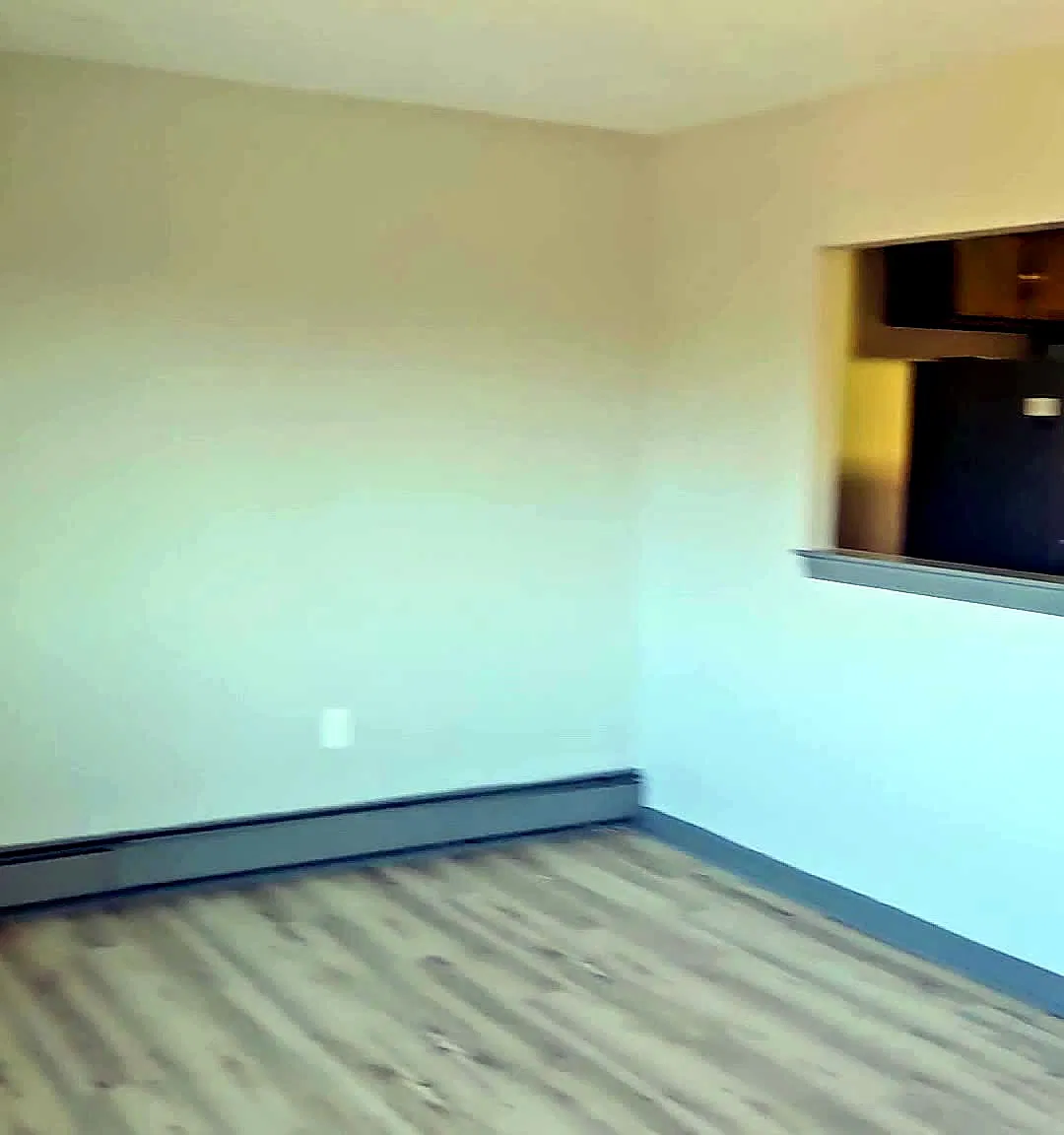 1 bed, 650 sqft, $1,550 — Photo 2