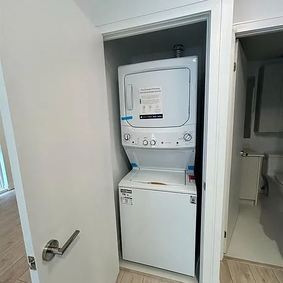 174 Clonmore Dr #2 — Photo 20