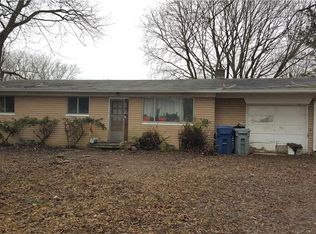112 Waterman Dr, Noblesville, IN 46060